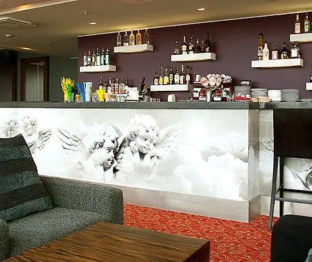 里加ac酒店 里加