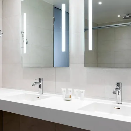 Ac By Marriott Отель 4*