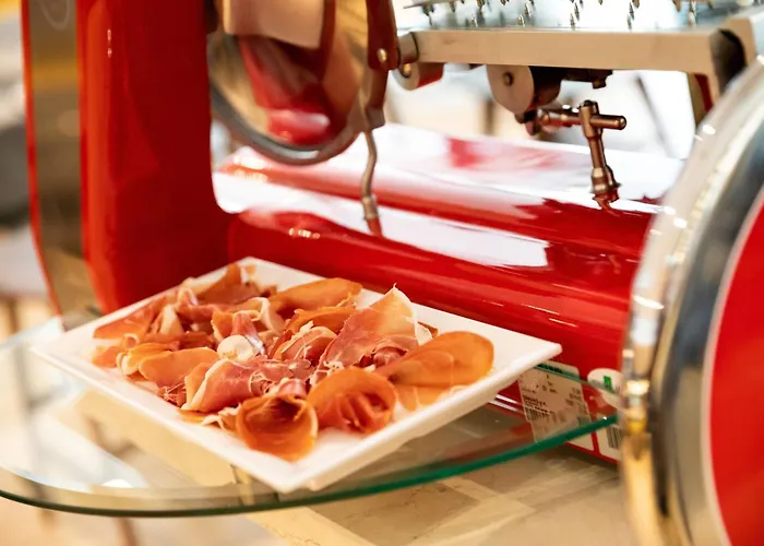 Ac By Marriott 4* 리가